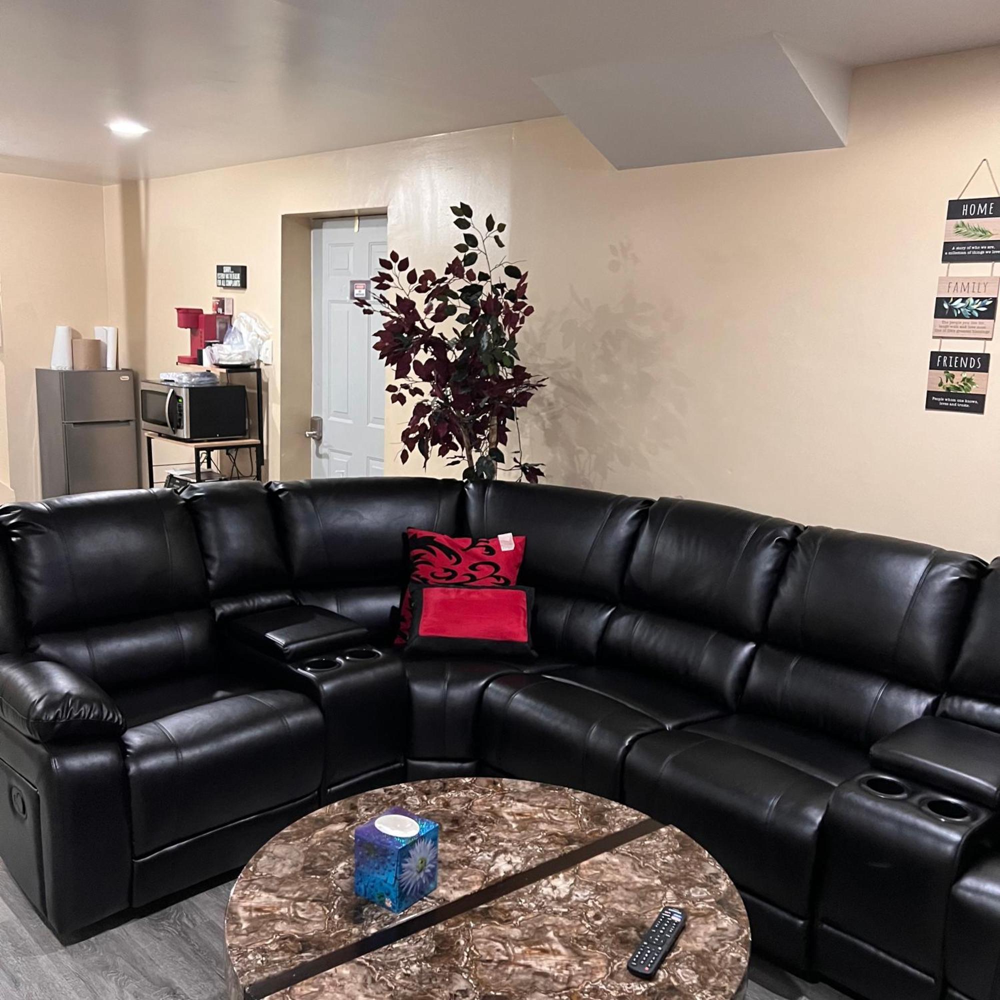 The Mcneil Mansions Apartment